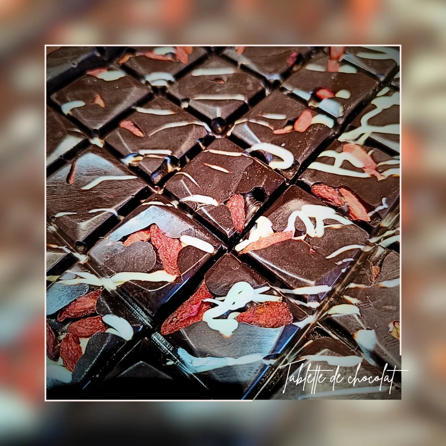 🍫 TABLETTE CHOCOLAT GOGGI 🍫
C'est bon pour le moral. Un peu moins pour le porte monnaie en ce moment 🥴😁
Une tablette parmi quelques autres : abricot-lavande ou encore papaye-gingembre.
-
#chocolat #tablette #goggi #papaye #gingembre #abricot #lavande #lesartsatable #saintfulgent