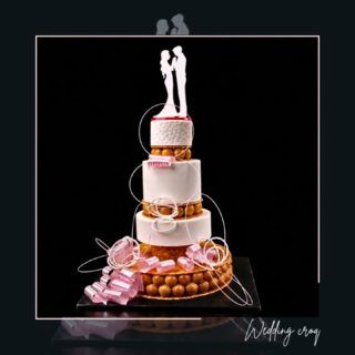 💍 WEDDING CROQ 💍

Wedding croq "envol" designed by @jeanphilippewalser et réalisée par l'équipe lors du stage @coursdepatisserieecole 

-
#weddingcroq #weddingcake #croquembouche #nougatine #lesartsatable