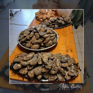 🐚 PLATEAU D'HUÎTRES 🐚

Huitres creuses et plates en direct de Talmont (Vendée). Une brise iodée dans l'assiette.

-
#huître #talmontsainthilaire #vendee #lesartsatable #saintfulgent